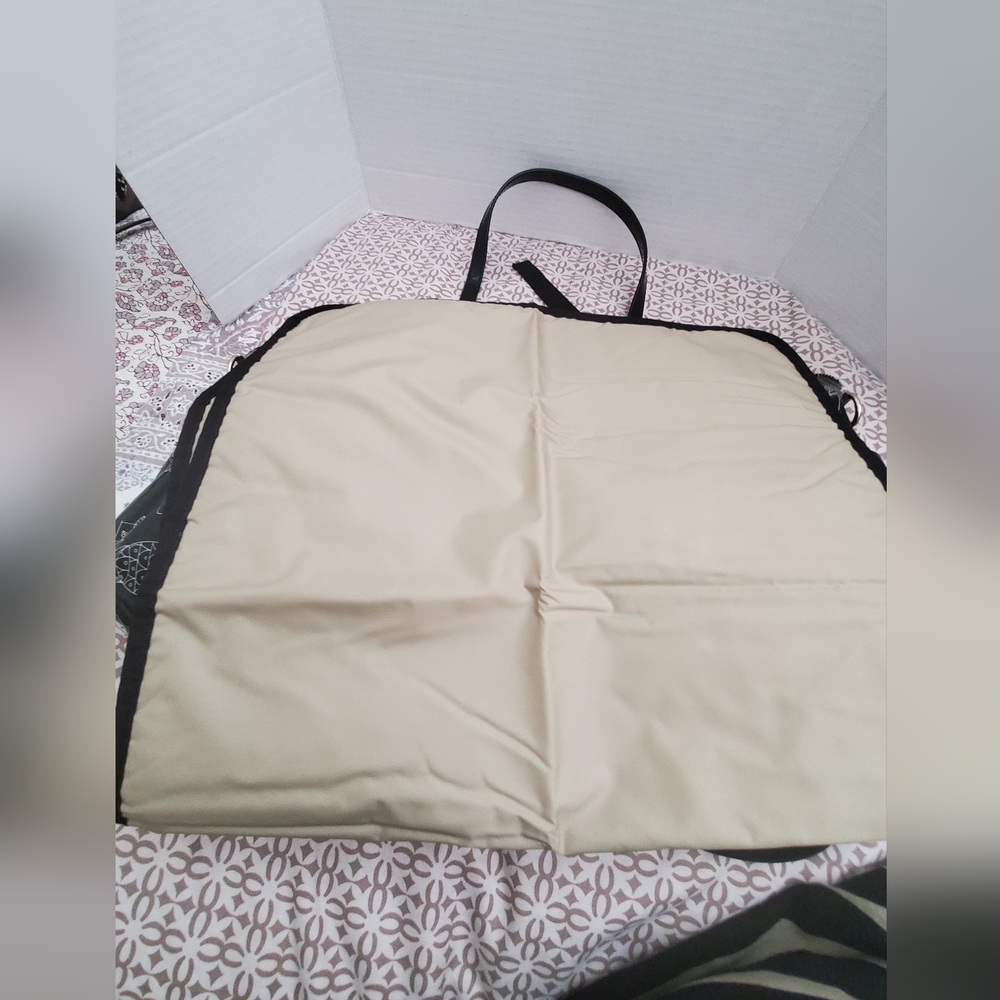 Kate Spade New York Adaira Baby Bag. - Picture 4 of 16
